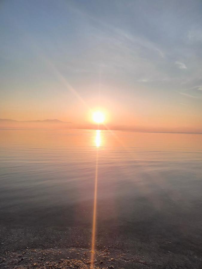 Endlesssunrise Apartment Miloi  Luaran gambar